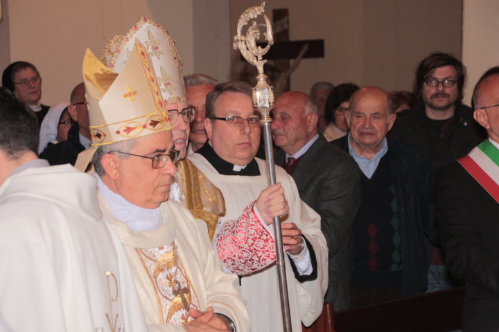 50° Ordinazione Padre Antonio (5).JPG